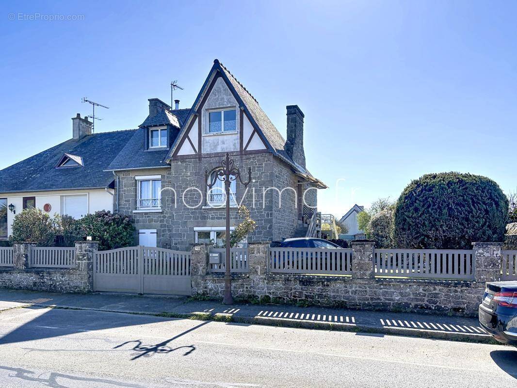 Maison à SAINT-COULOMB