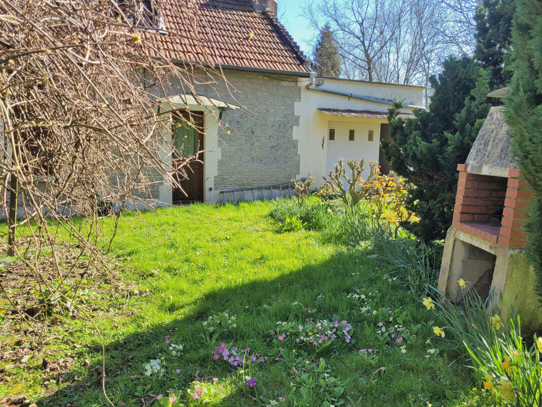 Maison à GONNEVILLE-EN-AUGE