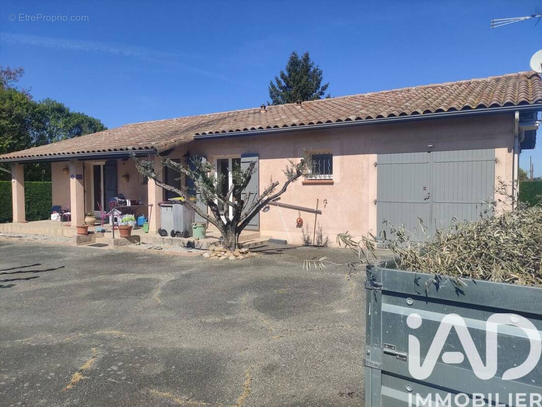 Photo 1 - Maison à SAINT-PORQUIER
