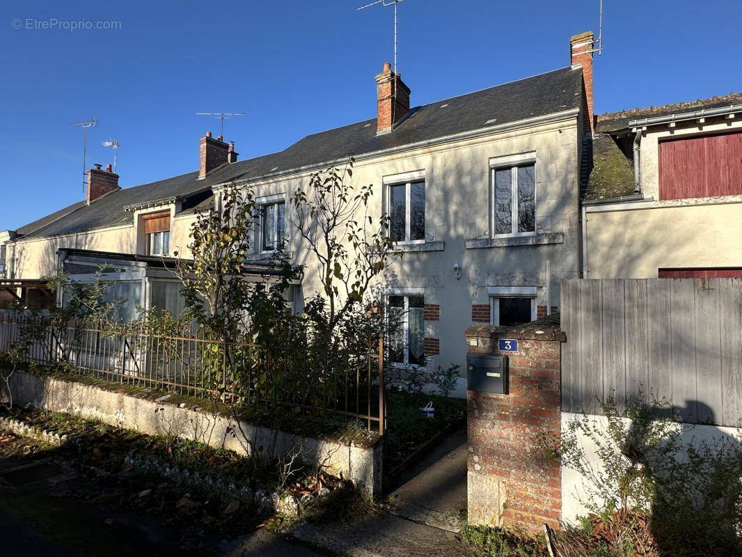 Maison à MAROLLES