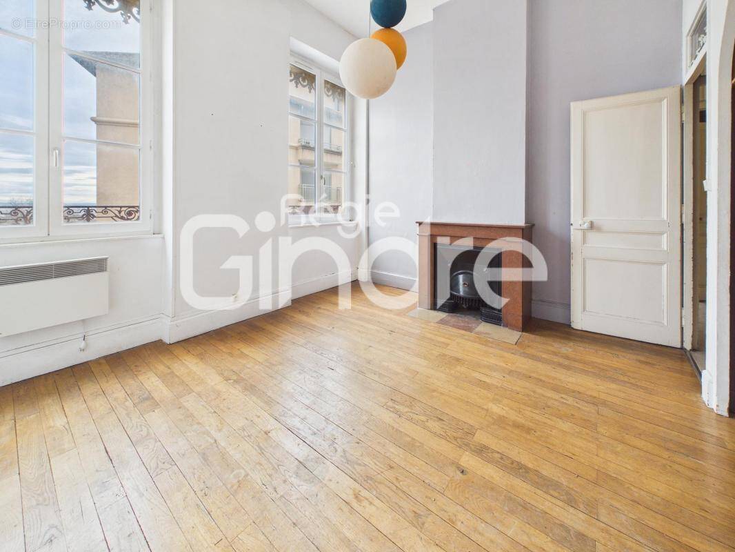 Appartement à LYON-1E