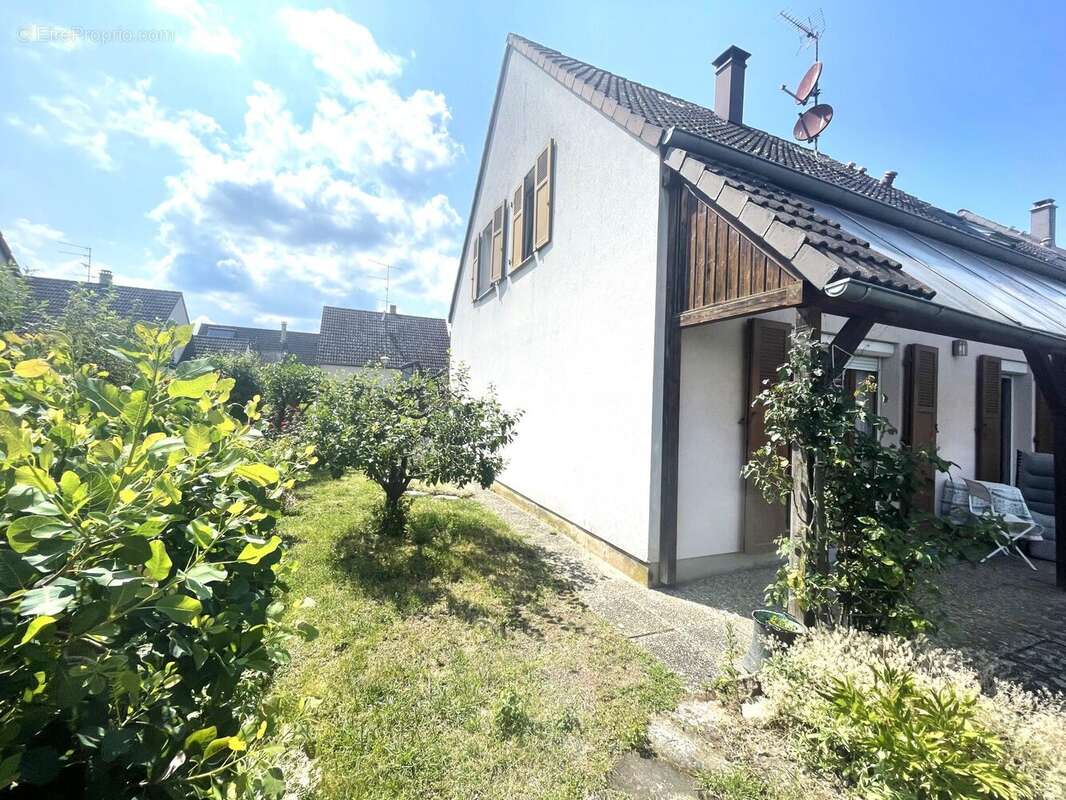 Maison 104 m² à Ammerschwihr  - photo 2