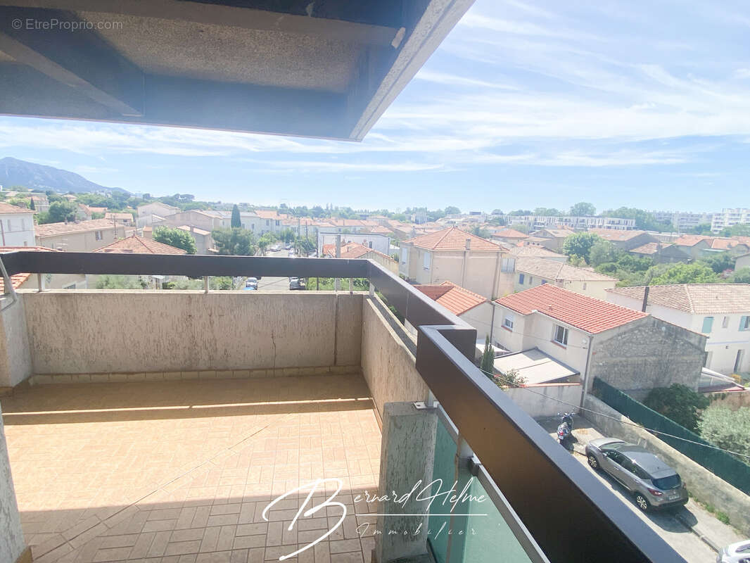 Appartement à MARSEILLE-8E