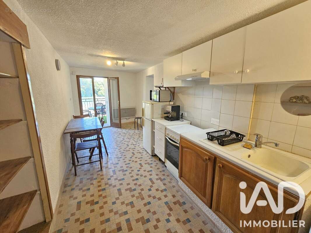 Appartement 92 m² à Baix  - photo 8