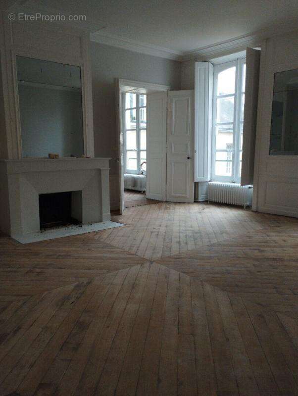 GRANDE MAISON FAMILIALE 420 m2 hotel particulier centre historisque Châteaudun - photo 9