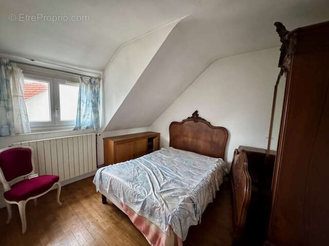 Maison à PARAY-VIEILLE-POSTE