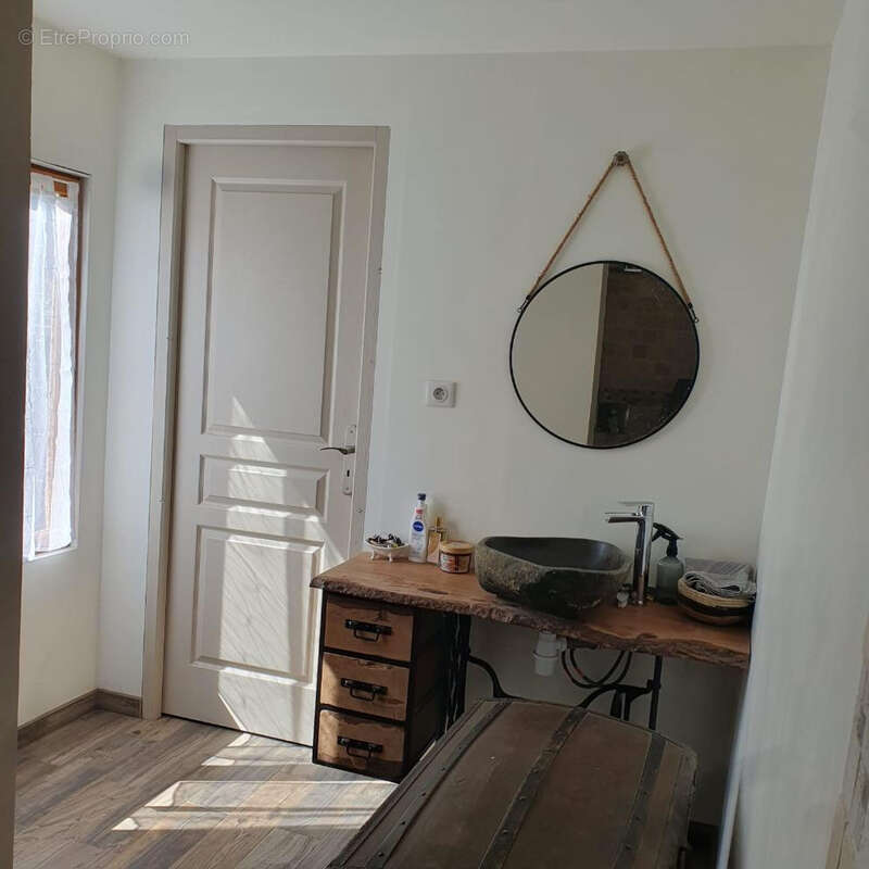Maison à CHENY