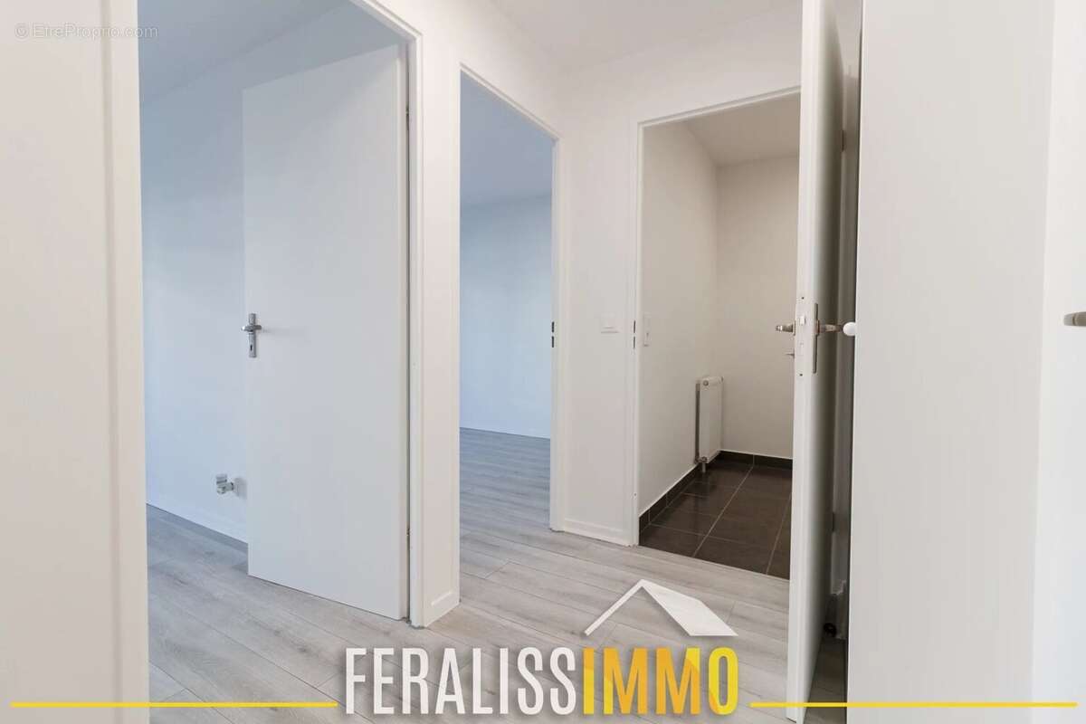 Appartement à VAUREAL