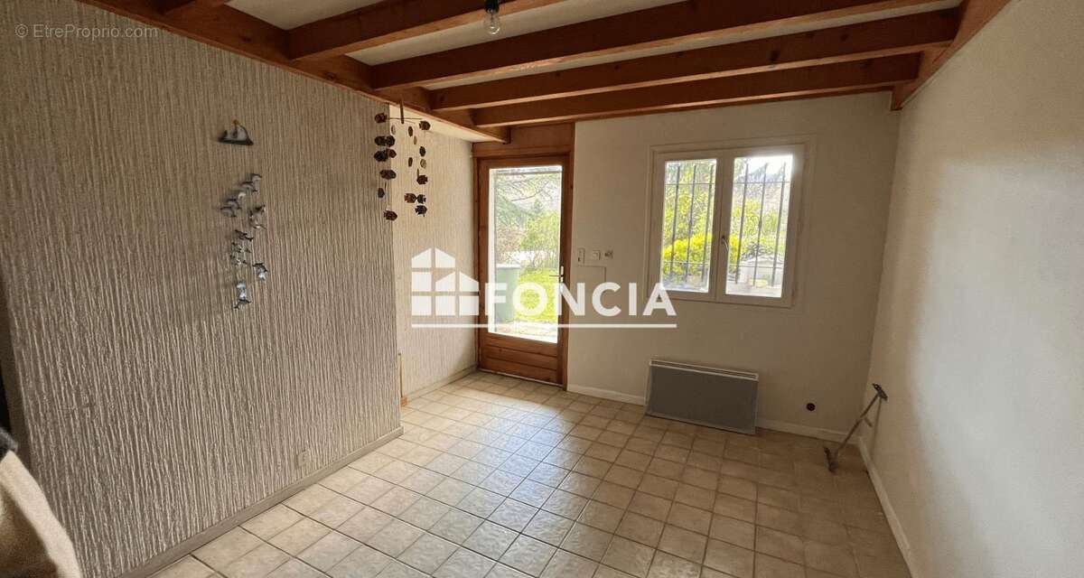 Maison à MONNETIER-MORNEX