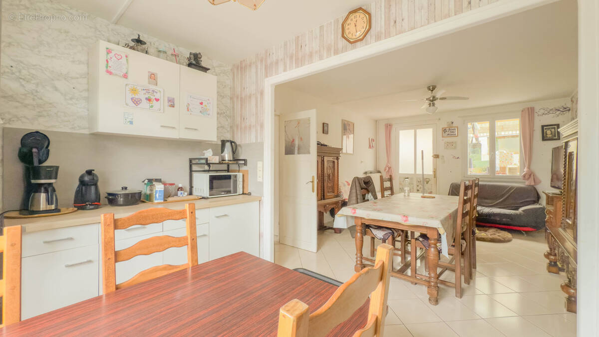 Maison à CHARLEVILLE-MEZIERES