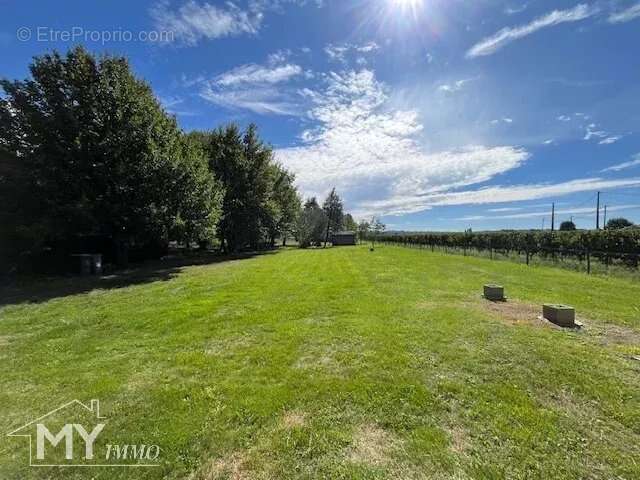 Appartement à MONTCARET