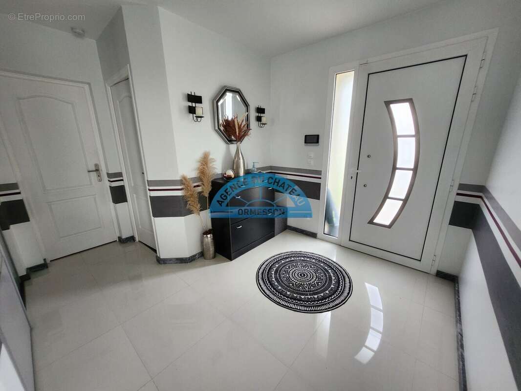 Maison à LE PLESSIS-TREVISE