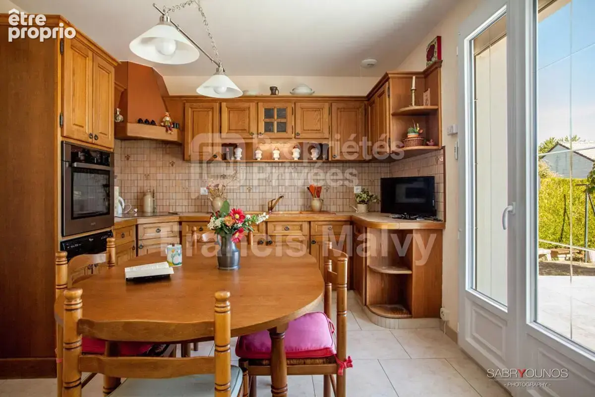 Maison 5 pièces 123 m² à vendre à Arcis-Sur-Aube (10700) - photo 5
