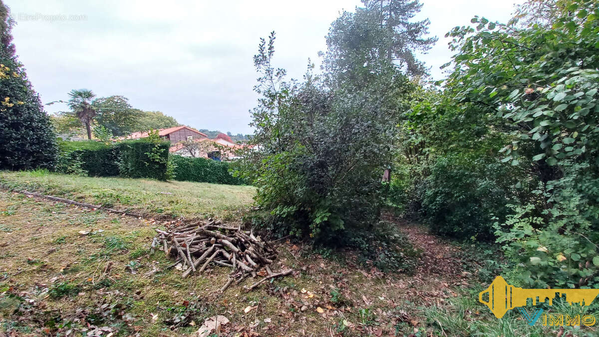 Terrain à VERTOU
