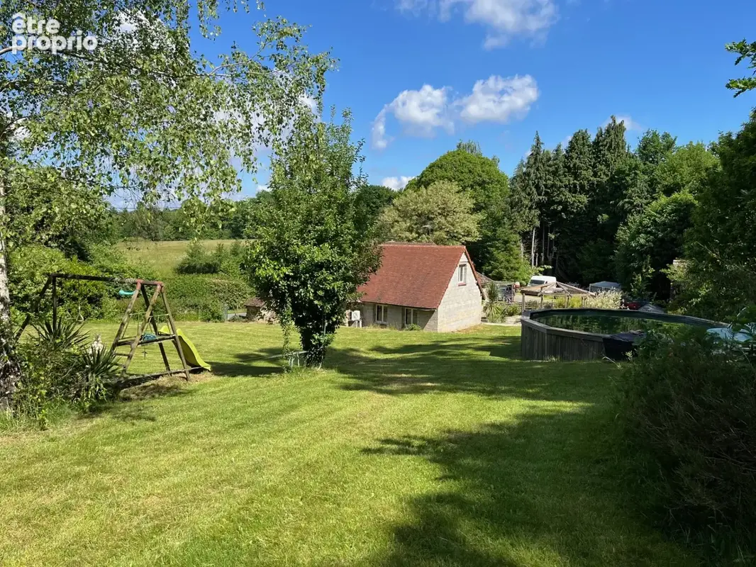 Coussac Bonneval Longère de 6 pièces, 1,2 hectares, piscine et des vues - photo 26