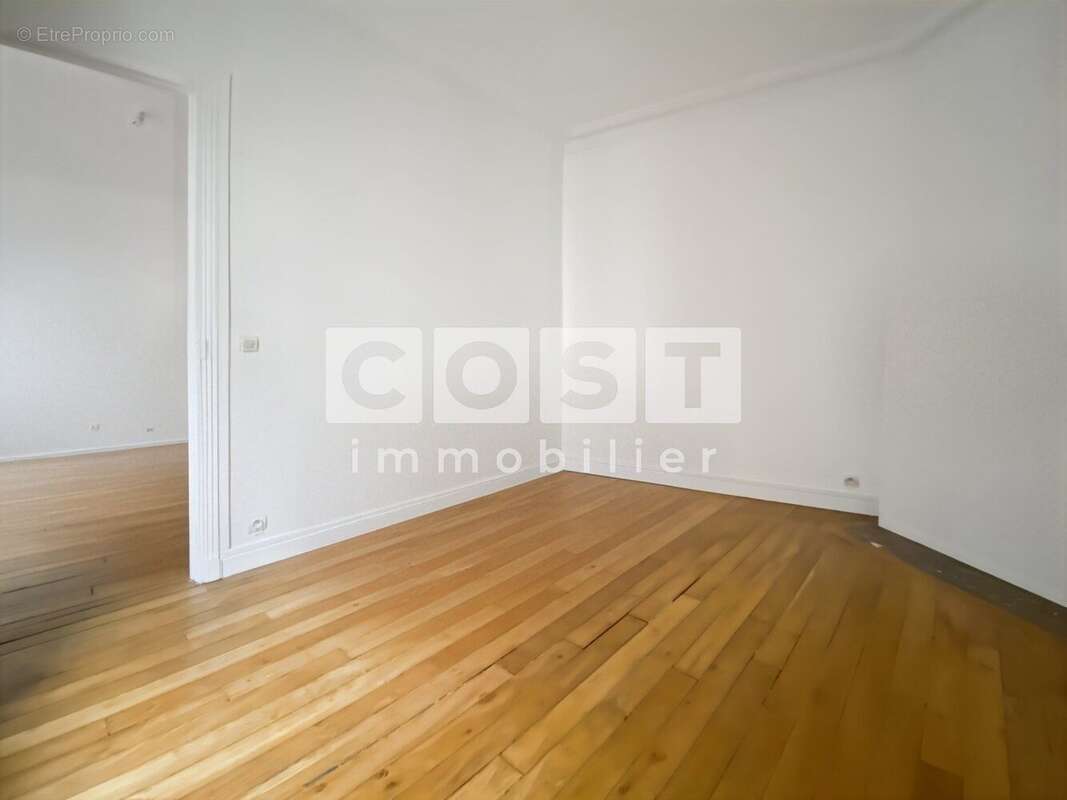 Appartement à ASNIERES-SUR-SEINE