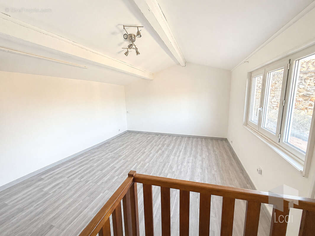 Appartement à MONTELIMAR