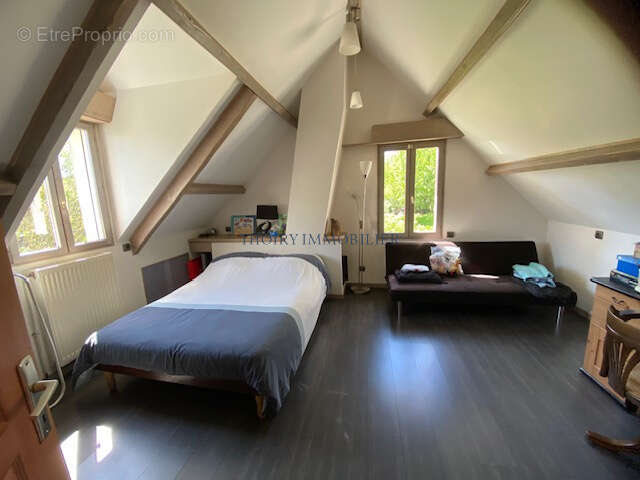 Maison à THOIRY