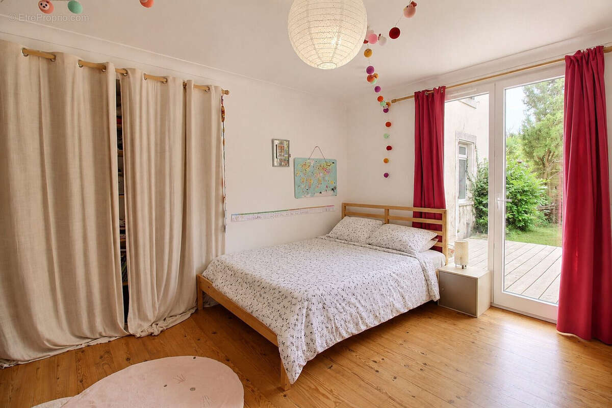 Maison 92 m² à Saint-Jean-De-Marsacq  - photo 7
