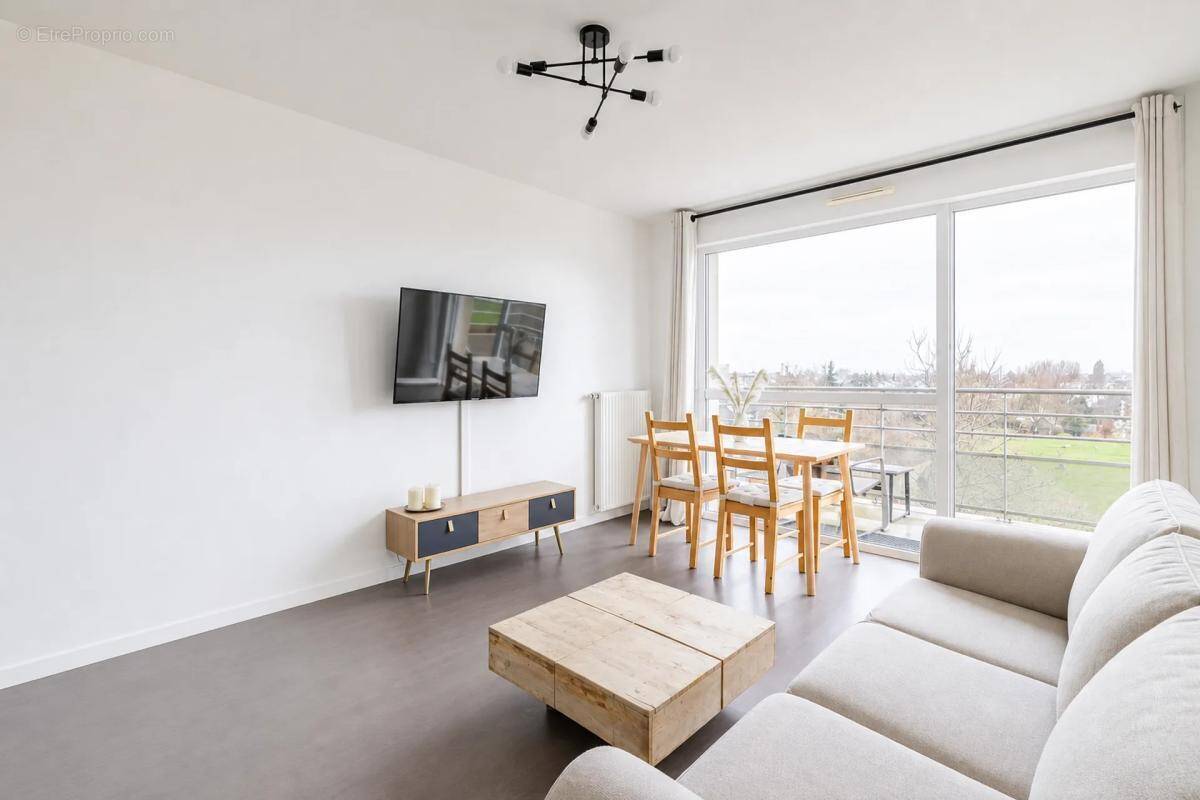 Appartement à AULNAY-SOUS-BOIS