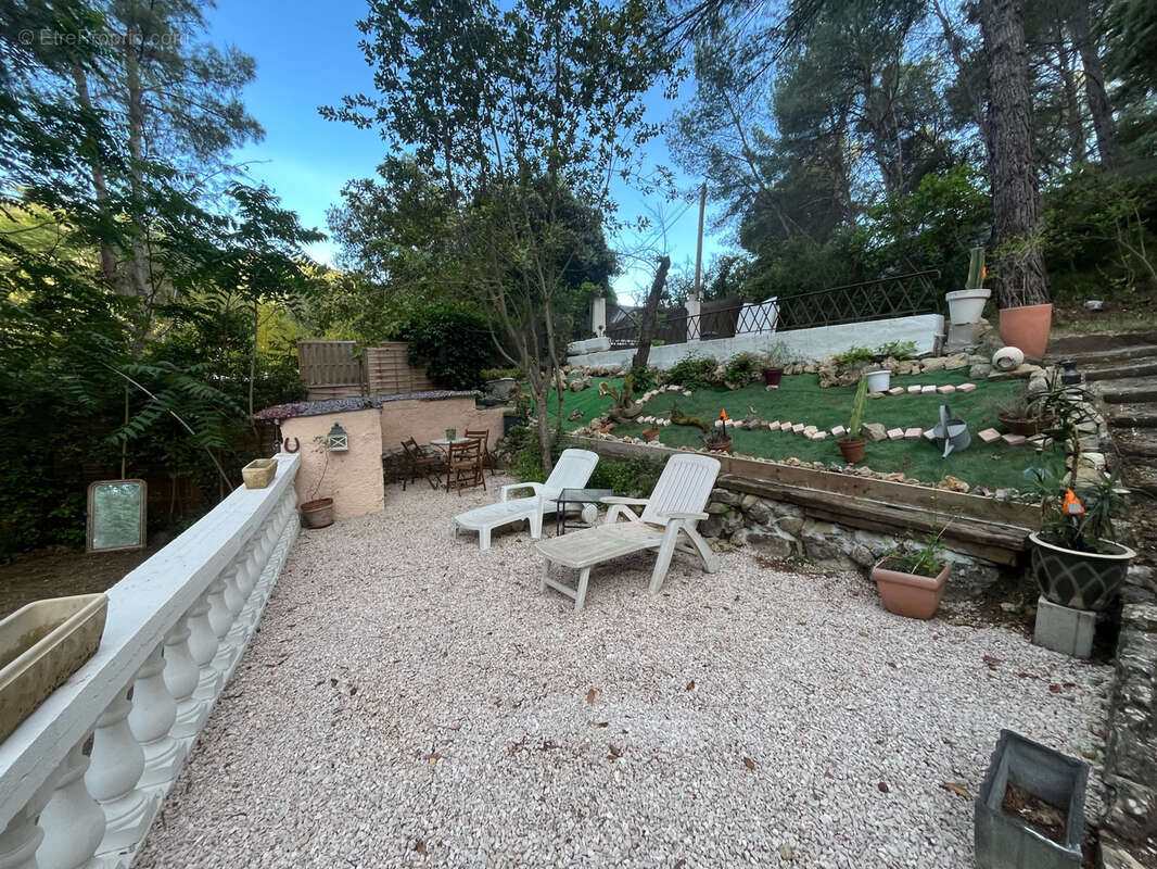 Terrain à LA CADIERE-D'AZUR