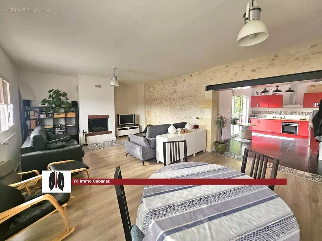 Maison en pierre de charme avec dépendance – Cœur de La Brède - photo 4