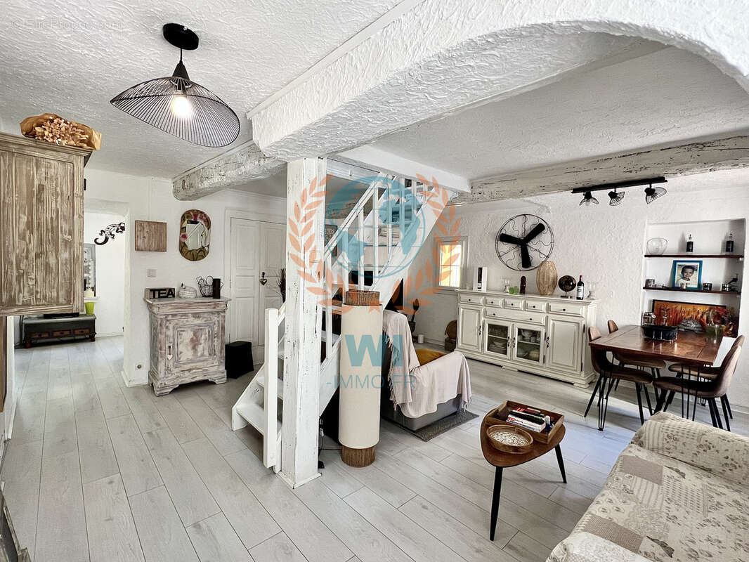 Maison à TRANS-EN-PROVENCE