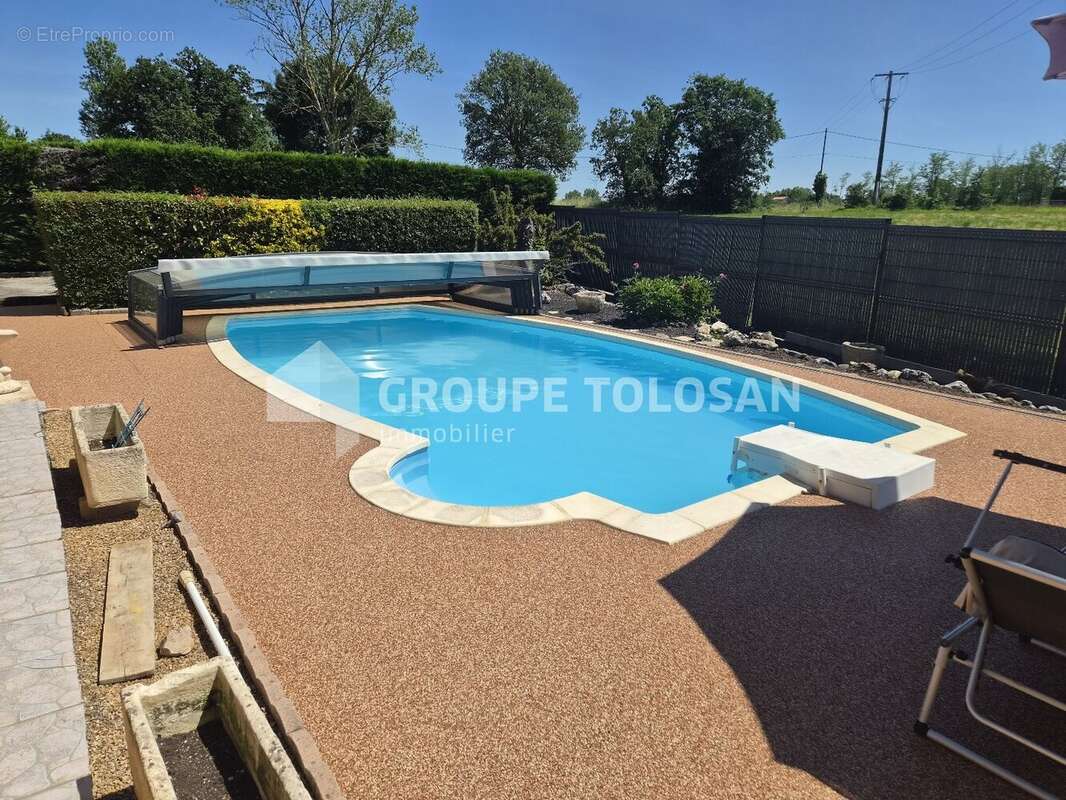 Maison à BELBERAUD