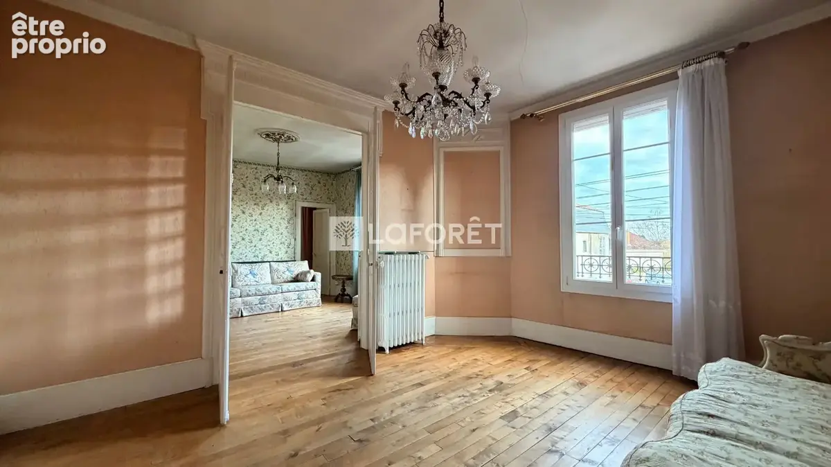 SAINTE-MENEHOULD - 210 m² - 3 chambres - photo 10