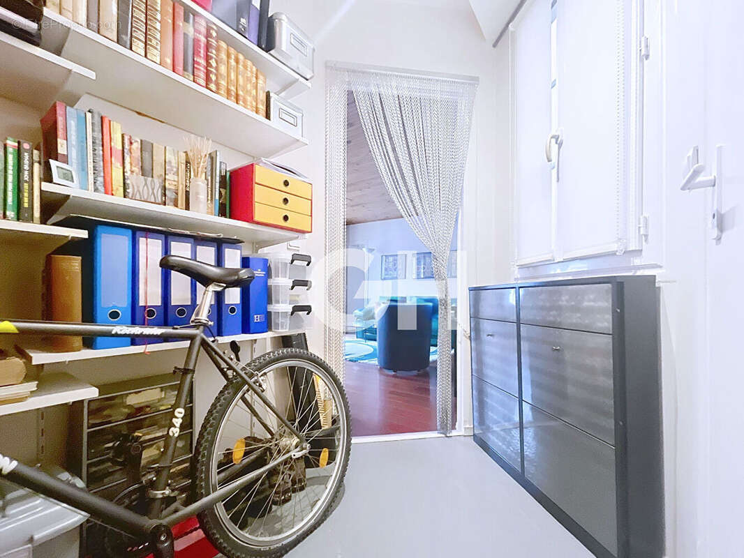 Appartement à PARIS-11E