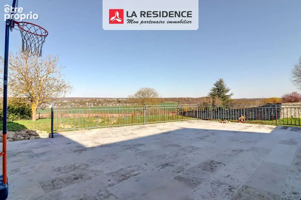 Maison 7 pièces 130 m² à vendre à Montainville (78124) - photo 2