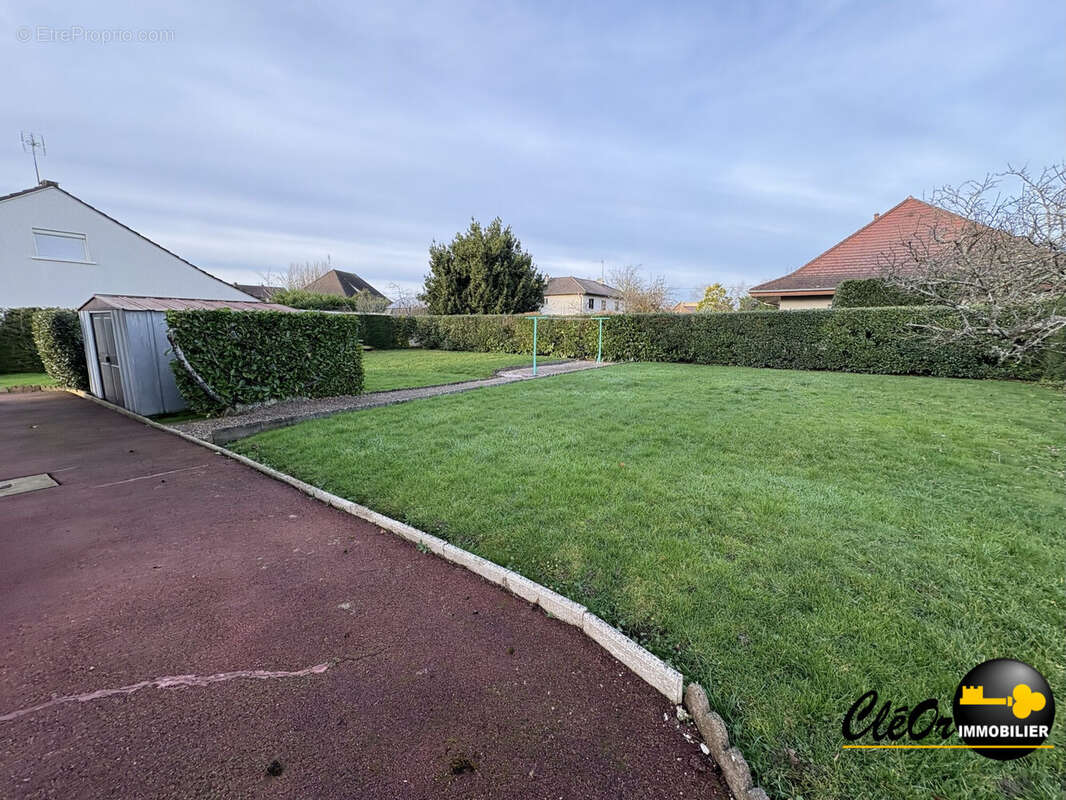 Maison 107 m² à Louhans  - photo 7