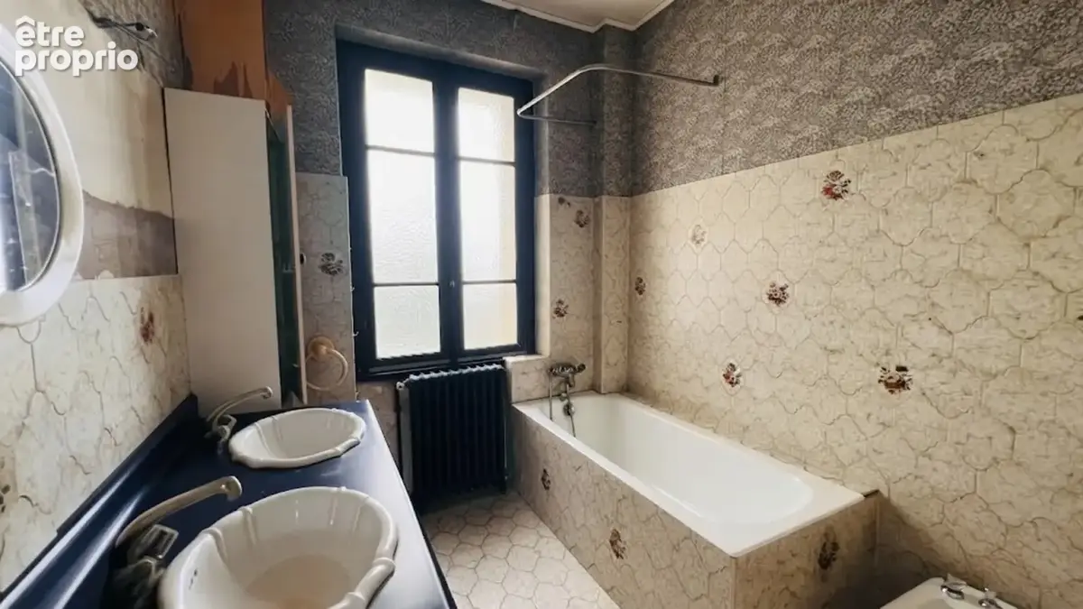QUIMPER CENTRE (29) – Immeuble de 360 m² habitable avec jardin et garage - photo 10