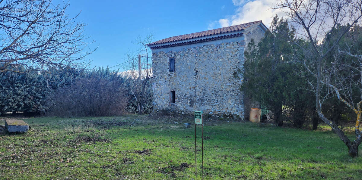 Maison à PEYRUIS