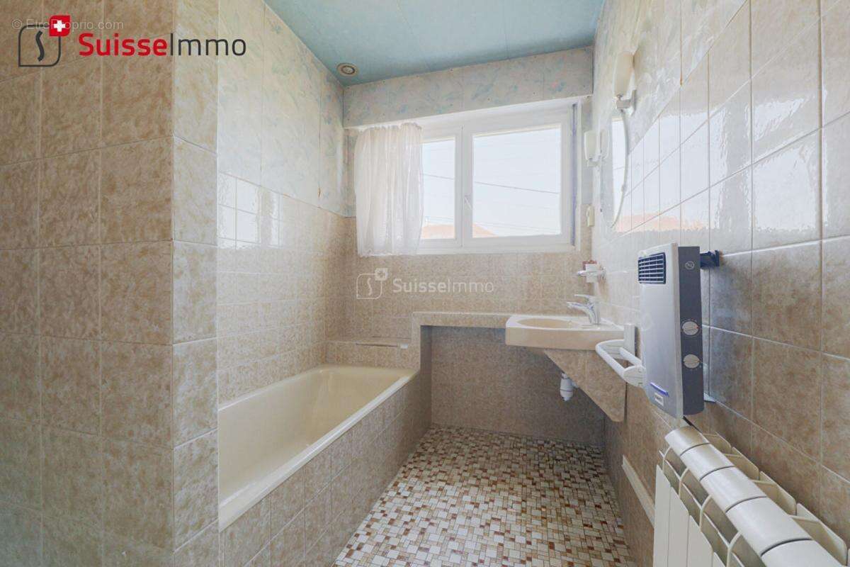 Maison Audincourt 7 pièces 124 m2 - 19 ares de terrain - photo 12