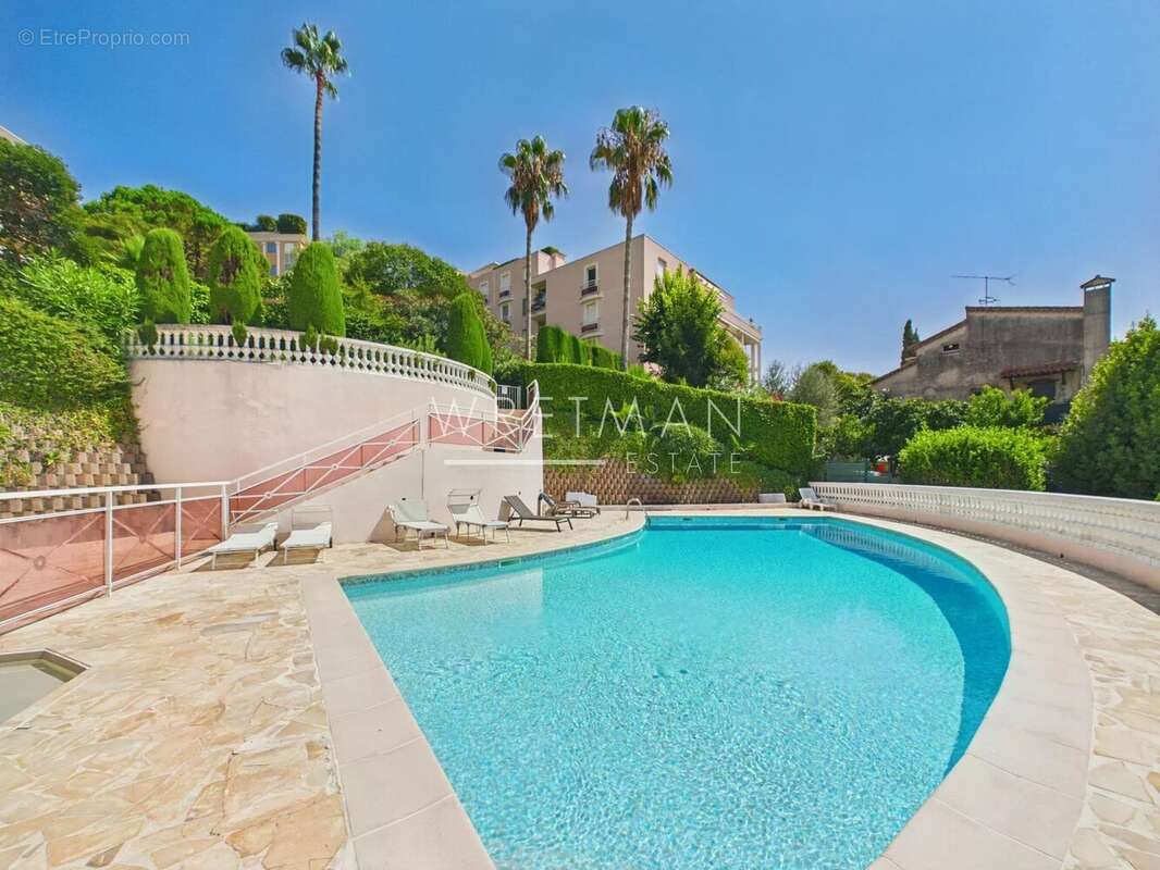 Magnifique appartement 3 pièces avec terrasse, aperçu mer et garage - Le Cannet - photo 4