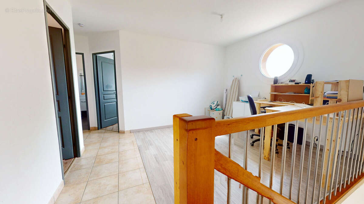 Maison à CHATILLON-LA-PALUD