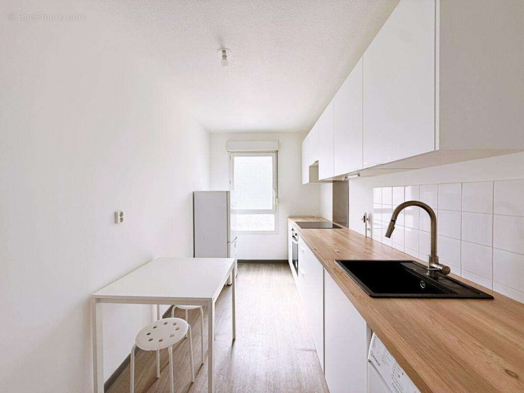 Appartement à LYON-8E