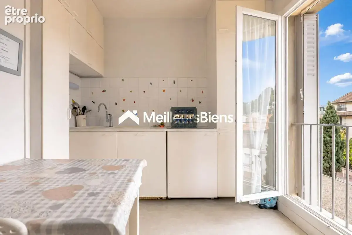 4 pièces 75 m² - photo 10