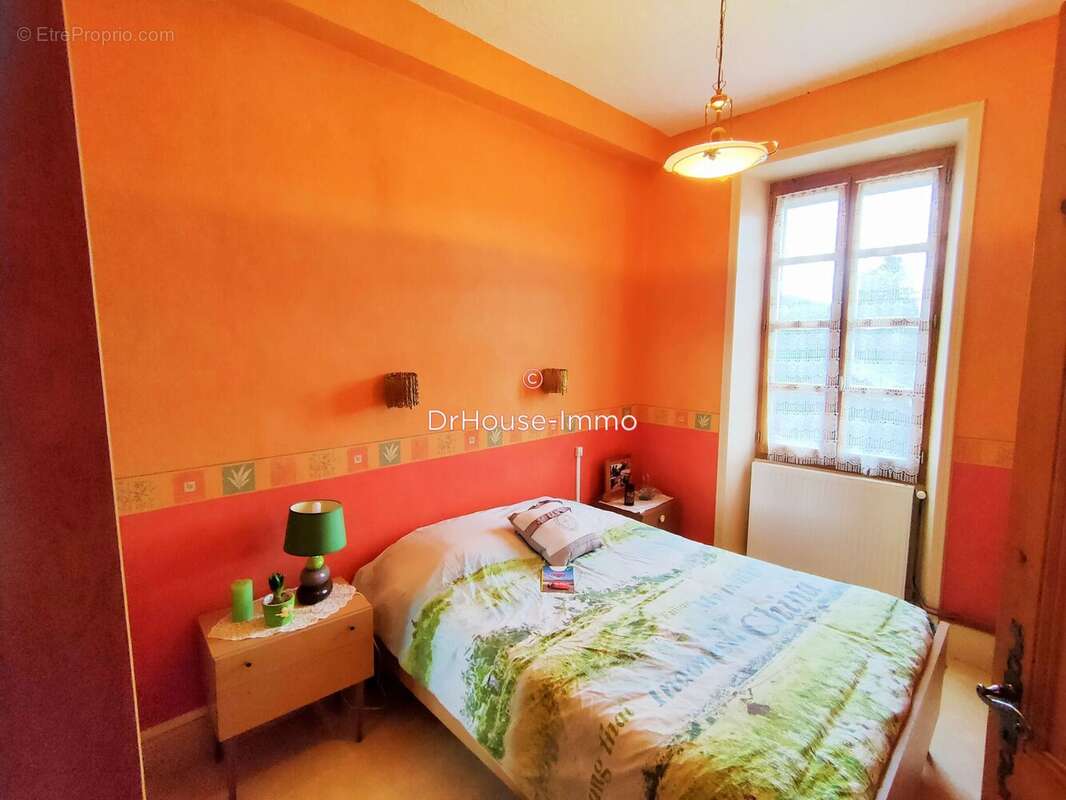 Maison 113 m² à Saint-Bonnet-De-Valclerieux  - photo 7