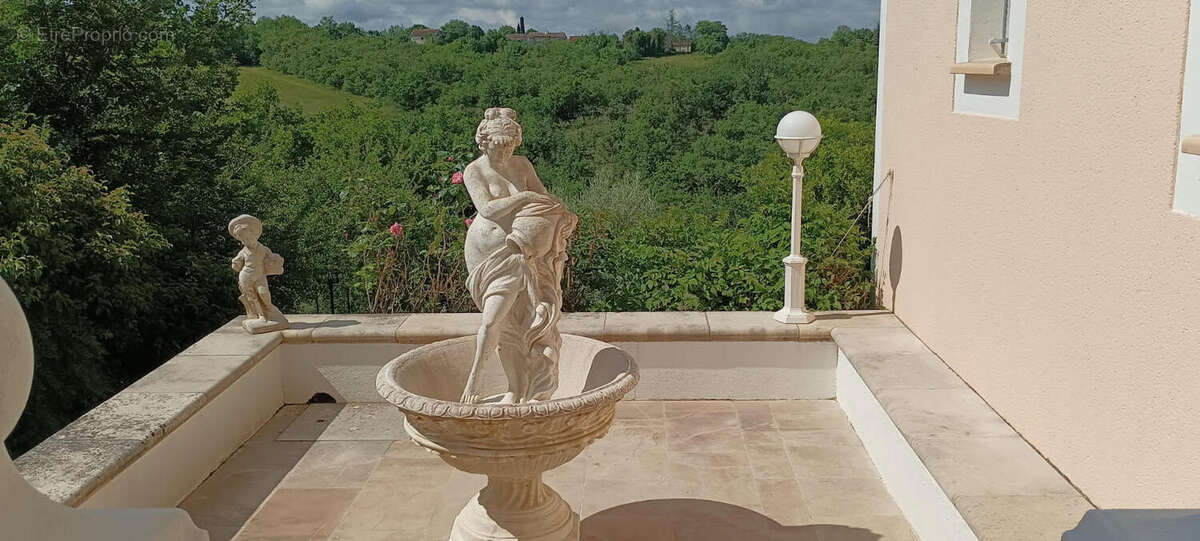 5230982363817009539 - Maison à CAHORS