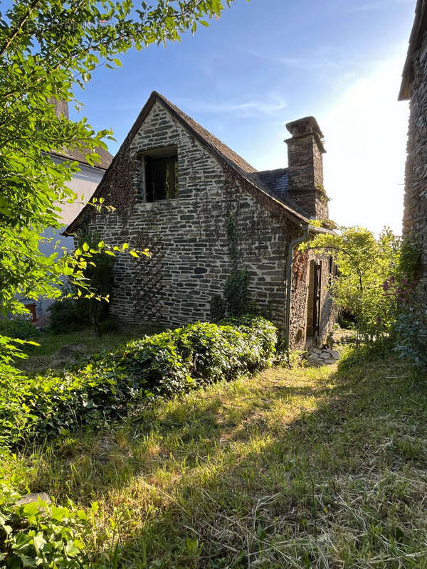 Maison à DONZENAC