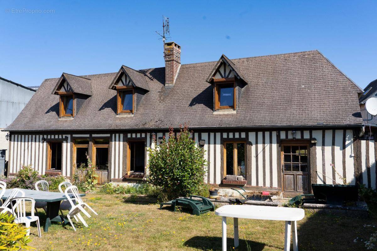 Maison à LUNERAY