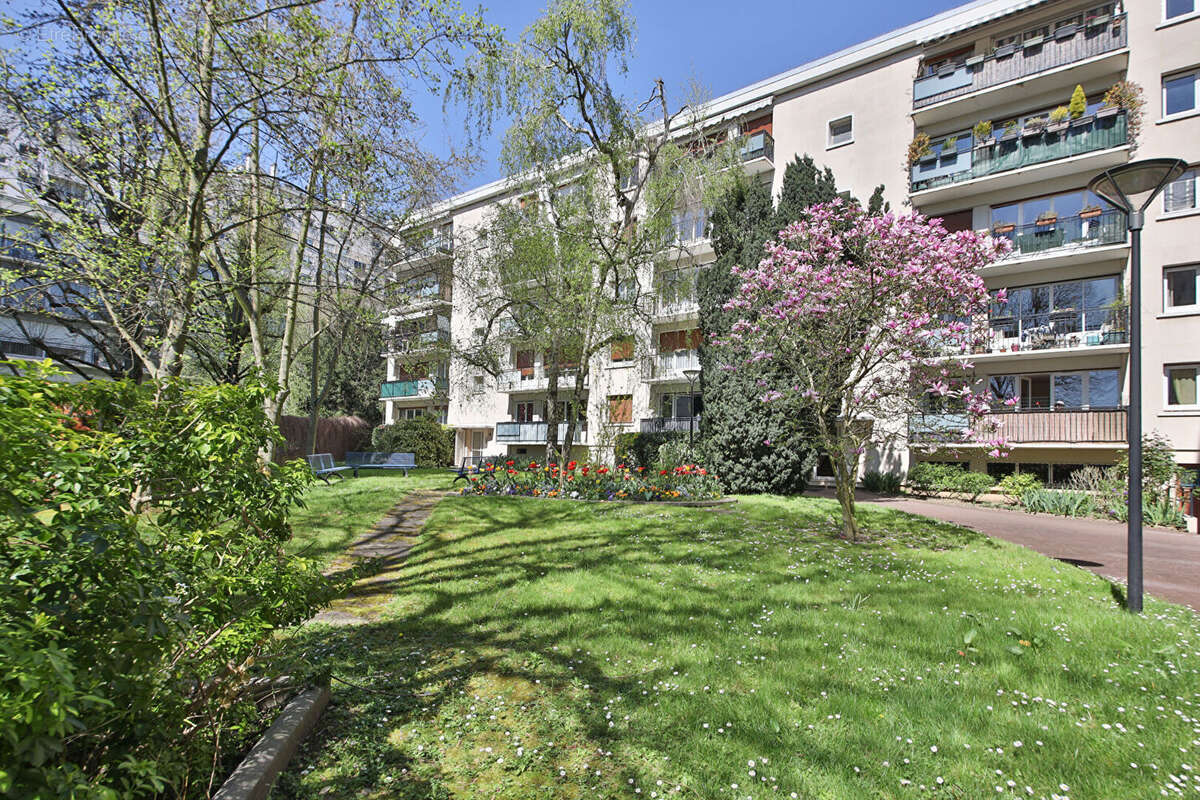 Appartement à CHATILLON