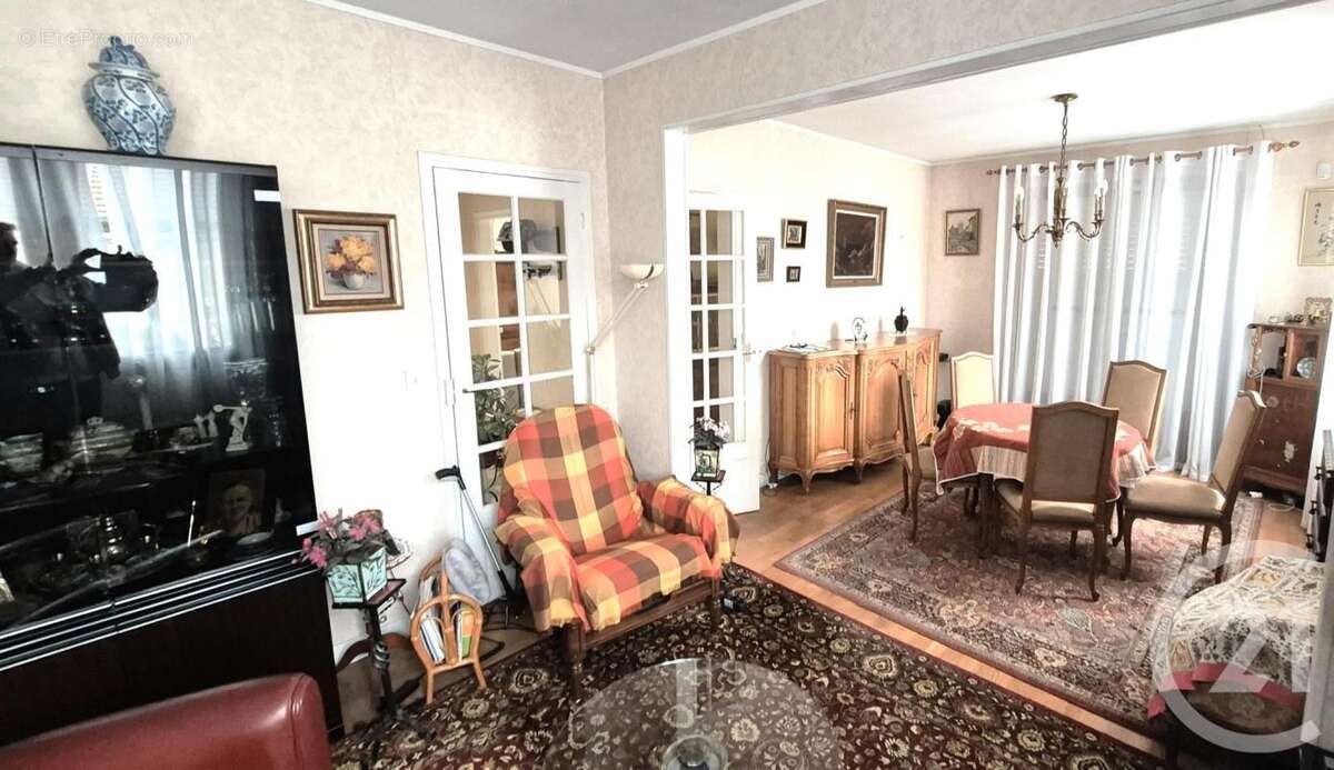 Maison à BONNEUIL-SUR-MARNE