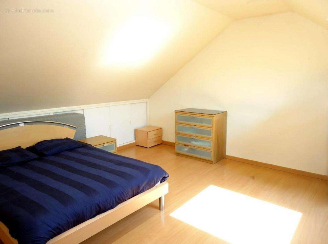 SARCELLES - Maison 7 pièces / 5 chambres - 132 m2- 481 000 € FAI - photo 9