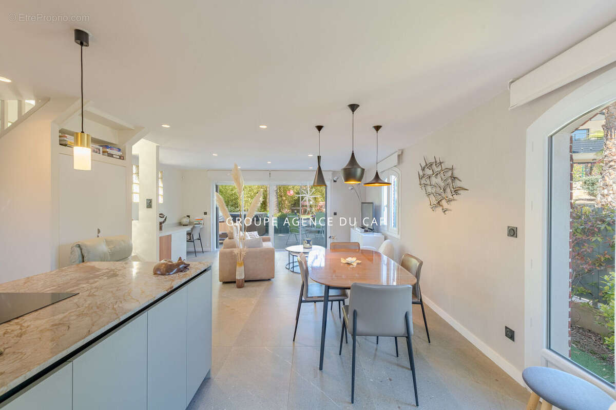 Maison à SAINT-RAPHAEL