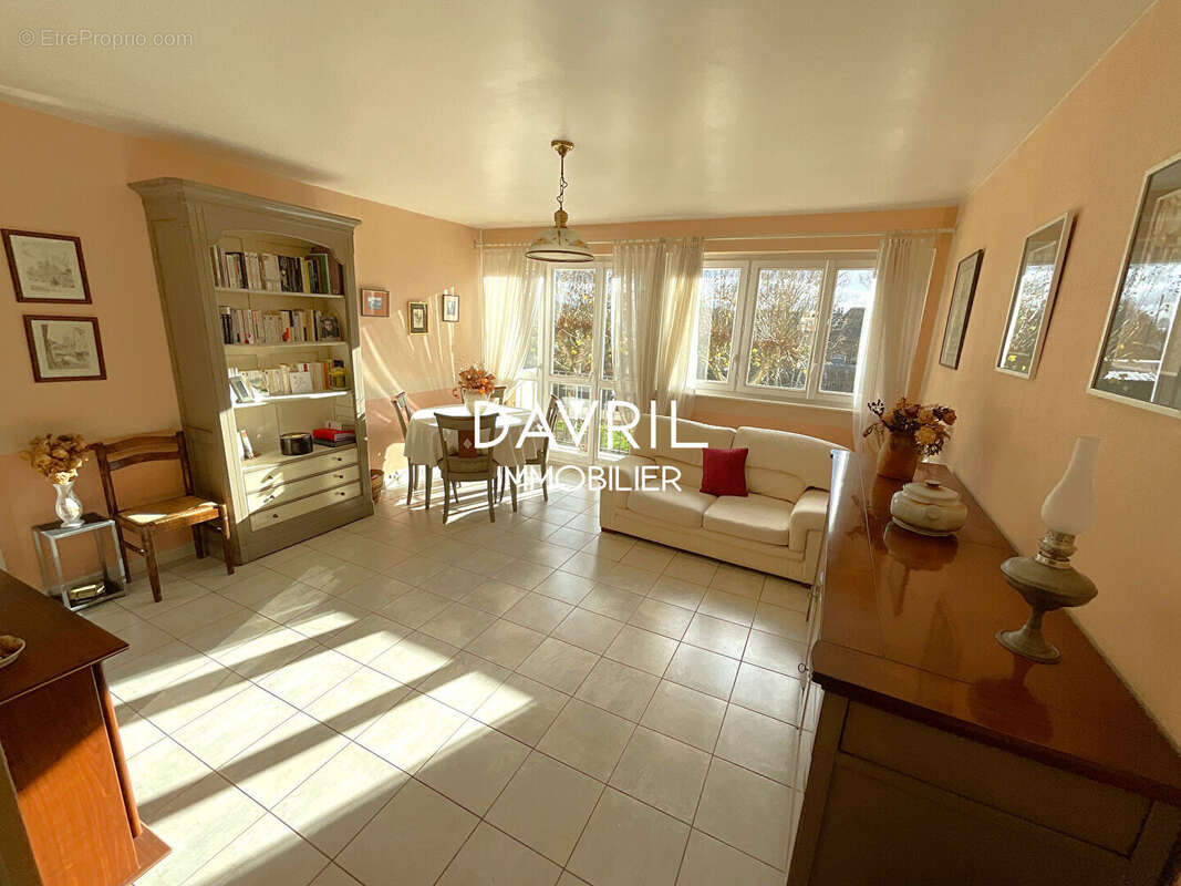 Appartement à CONFLANS-SAINTE-HONORINE