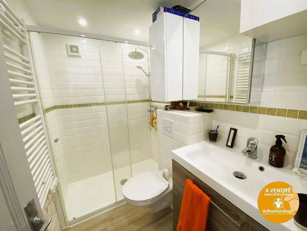 Maison à BORMES-LES-MIMOSAS