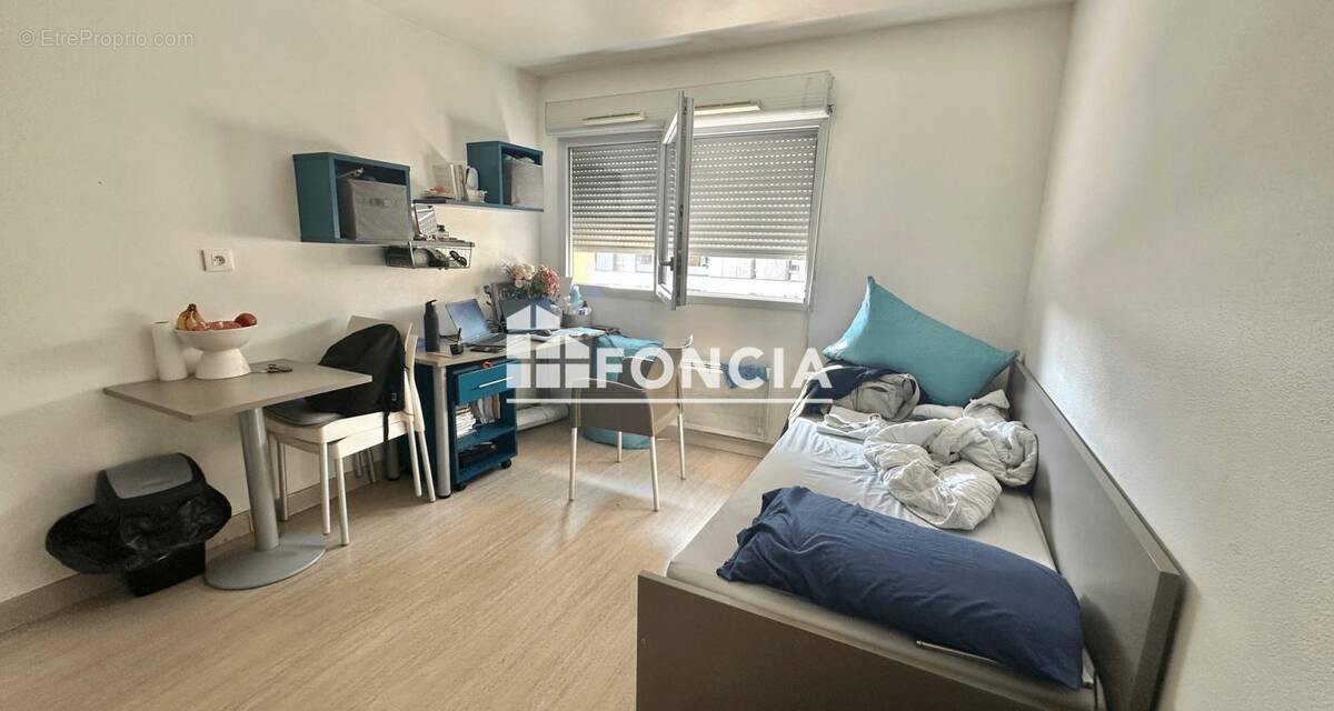 Appartement à MARSEILLE-3E
